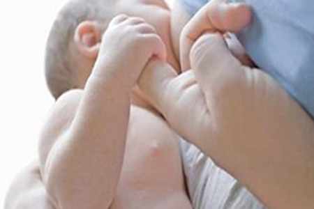 【育儿百科】新生儿每日喂奶次数和喂奶时间